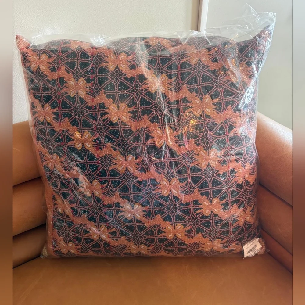 NWT Vintage One Of A Kind Sari Kantha Pillow-22in Black and Orange Floral